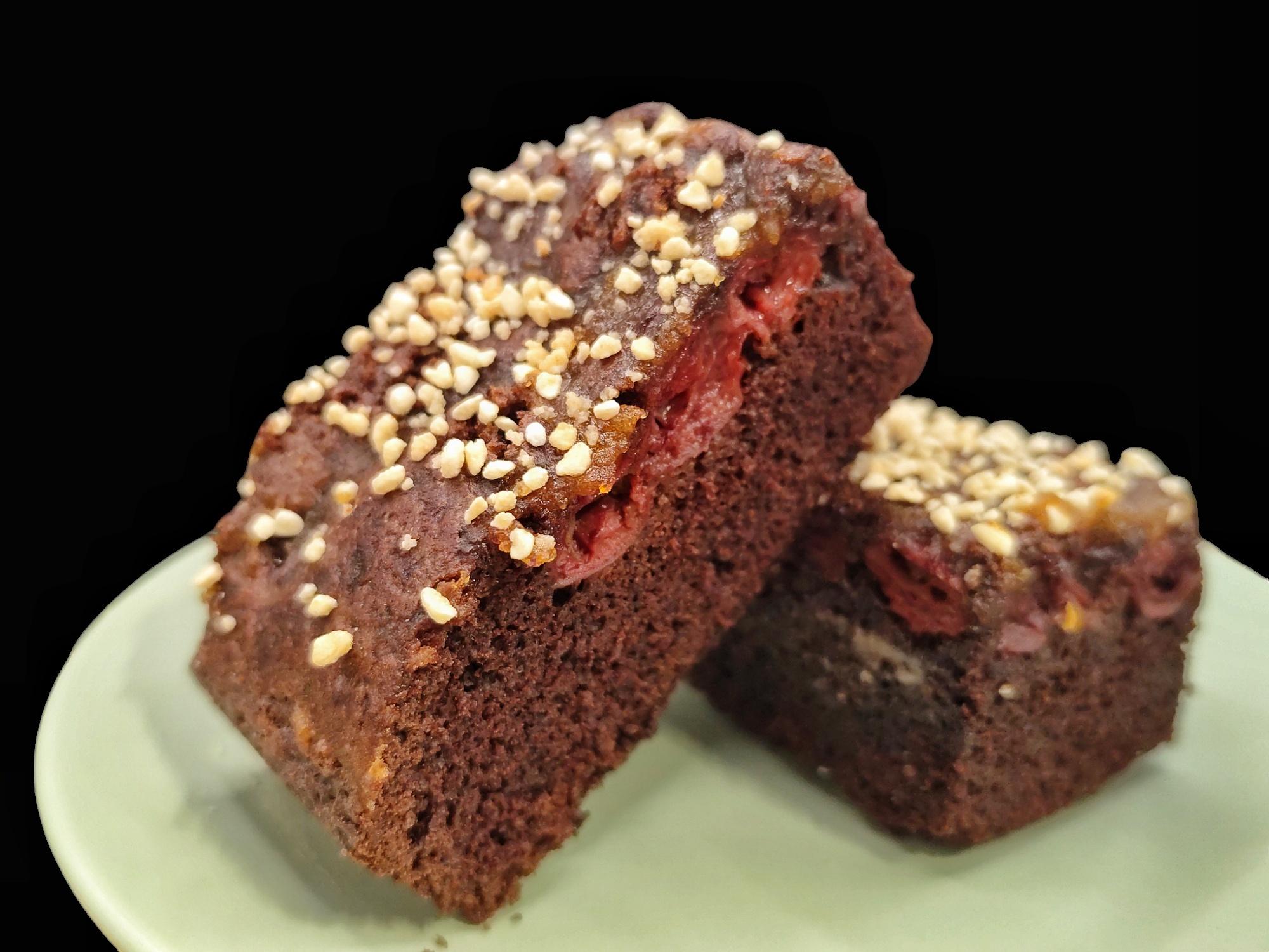 Meggyes brownie szelet
